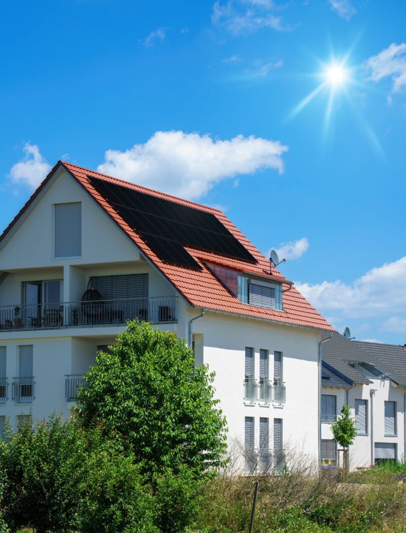 Home with aiko solar panels - Allimex Green Power